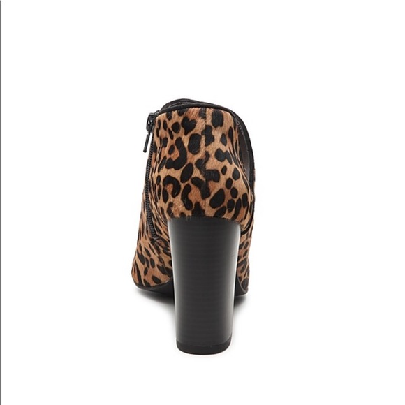 Moda Spana Leopard Ferman Bootie - Picture 4 of 15